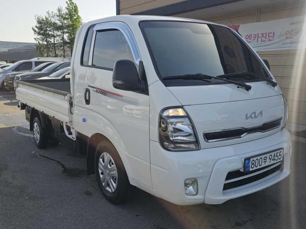 Small Truck Cargo (small) 2023 Blanco - Importación desde Corea - HF Imports Iquique - Foto 1