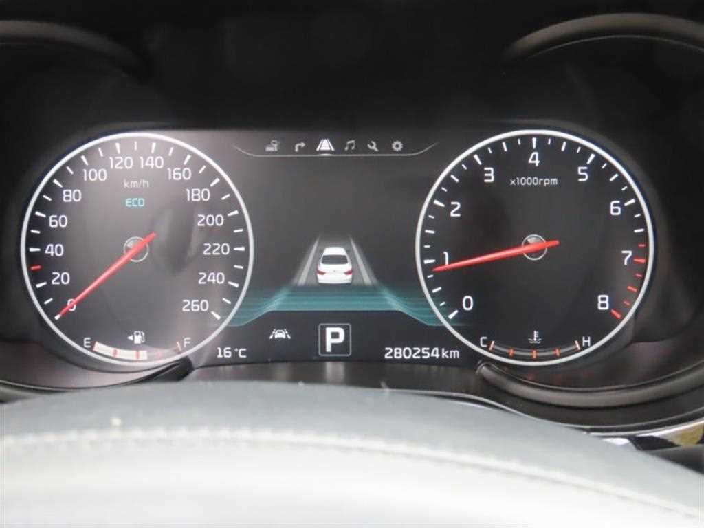 KIA K9 - Vista 5