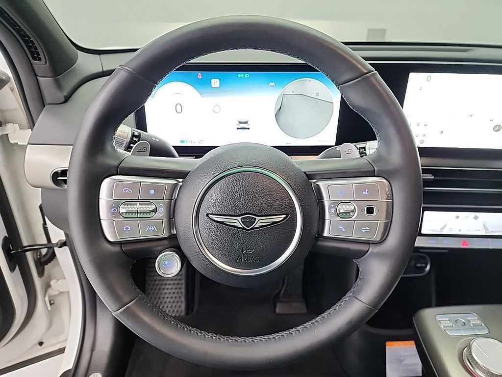 Genesis GV60 - Vista 9