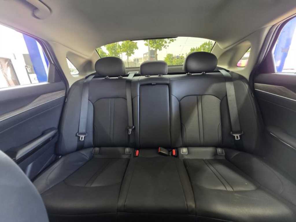 KIA K5 - Vista 6