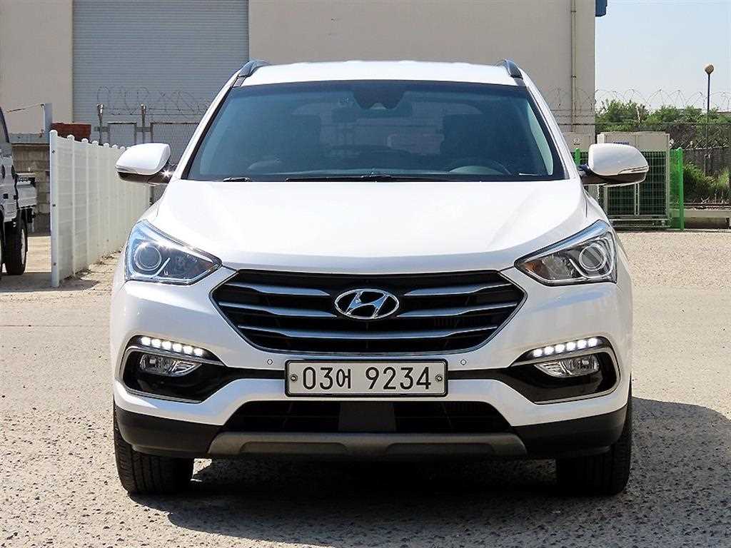 HYUNDAI Santa Fe 2018 Blanco - Importación desde Corea - HF Imports Iquique - Foto 1