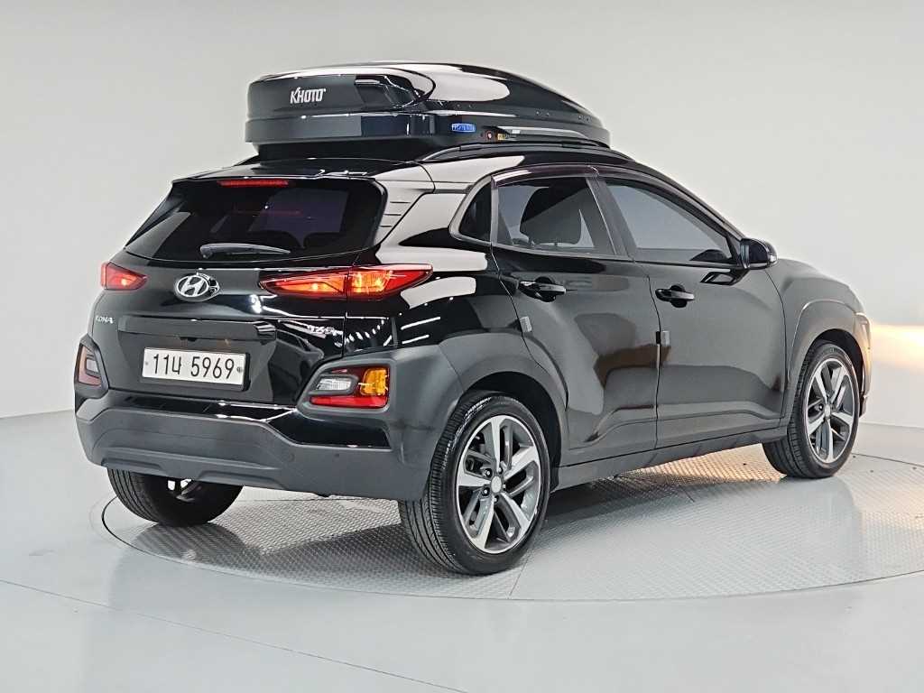 HYUNDAI Kona - Vista 4