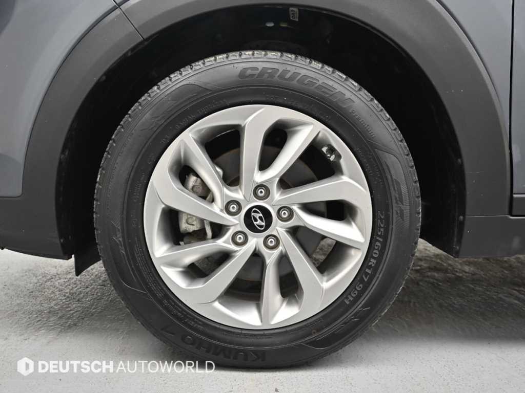 HYUNDAI Tucson - Vista 5