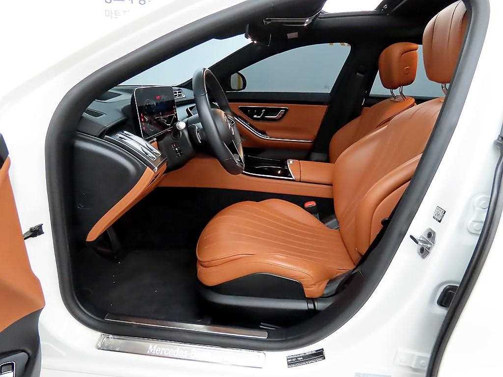 Mercedes Benz S Class - Vista 5