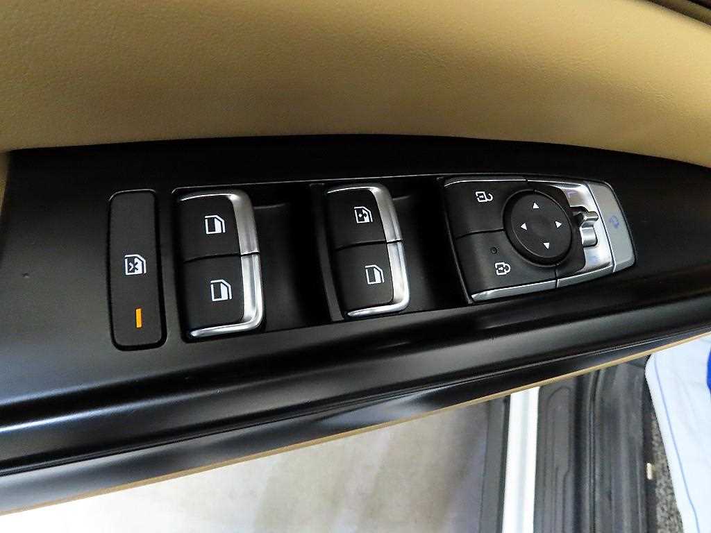 KIA Carnival 2021 Blanco - Importación desde Corea - HF Imports Iquique - Foto 13