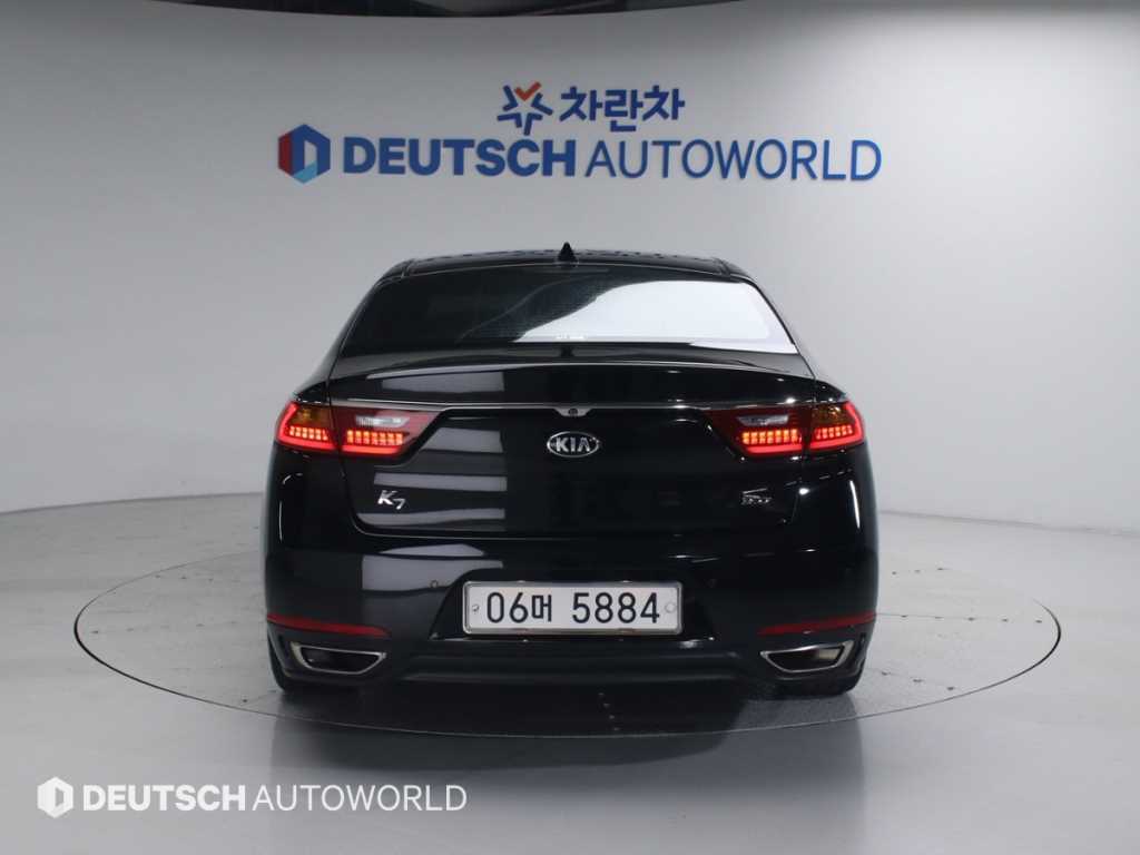 KIA K7 - Vista 4