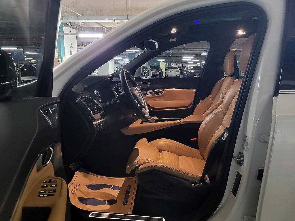 Volvo XC90 - Vista 7