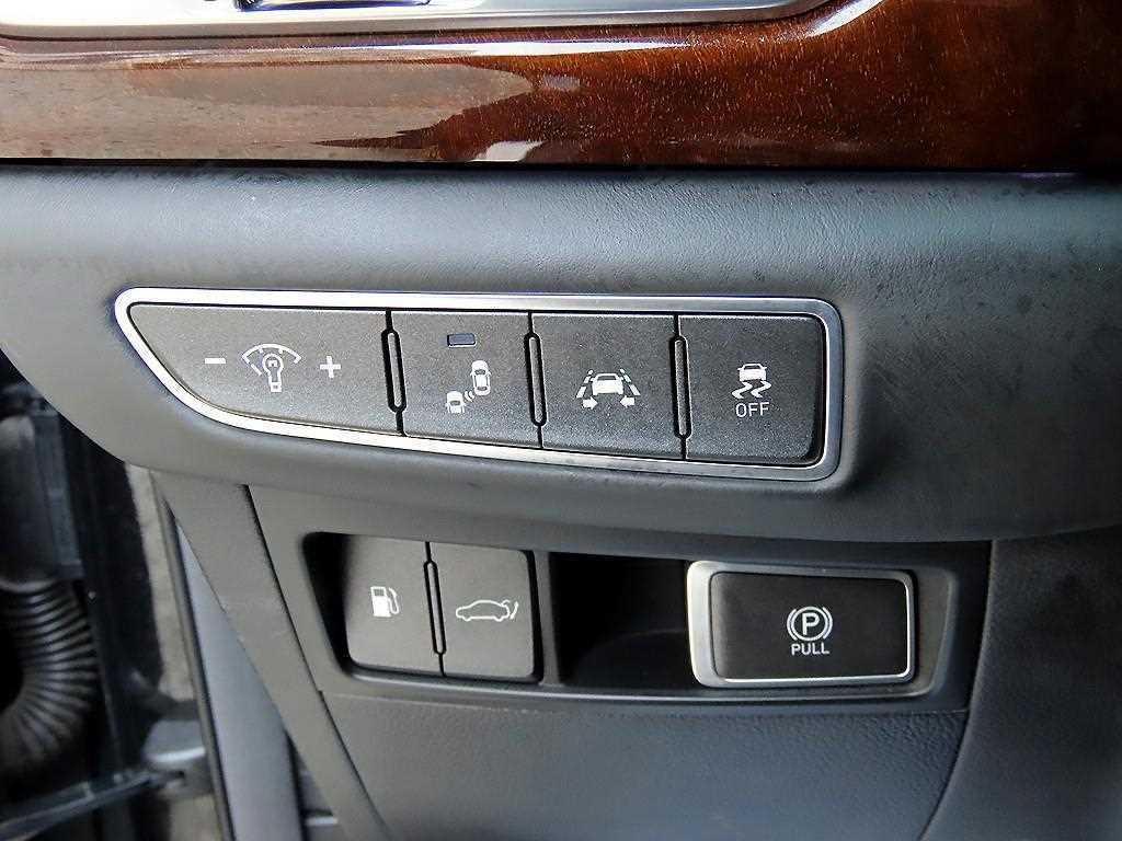 Genesis EQ900 2016 Negro - Importación desde Corea - HF Imports Iquique - Foto 13