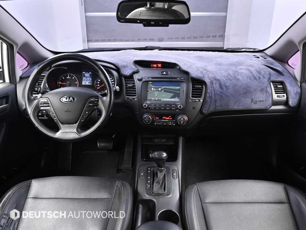 KIA K3 - Vista 7