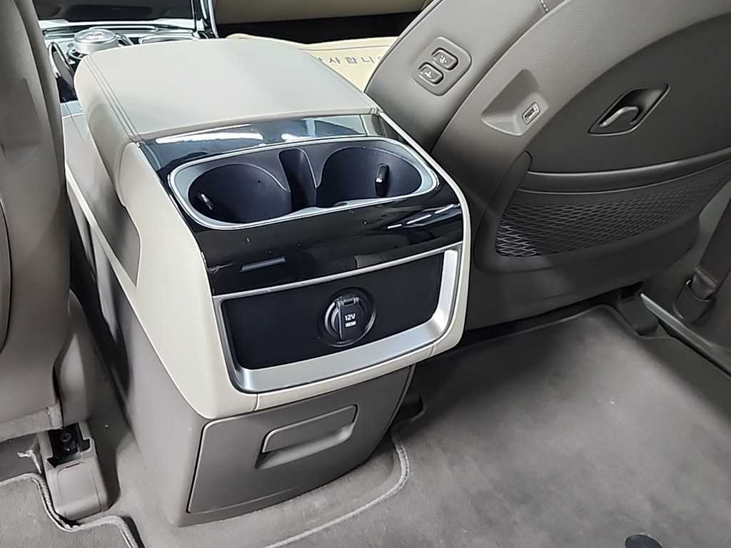 KIA Carnival 2023 Gris - Importación desde Corea - HF Imports Iquique - Foto 15