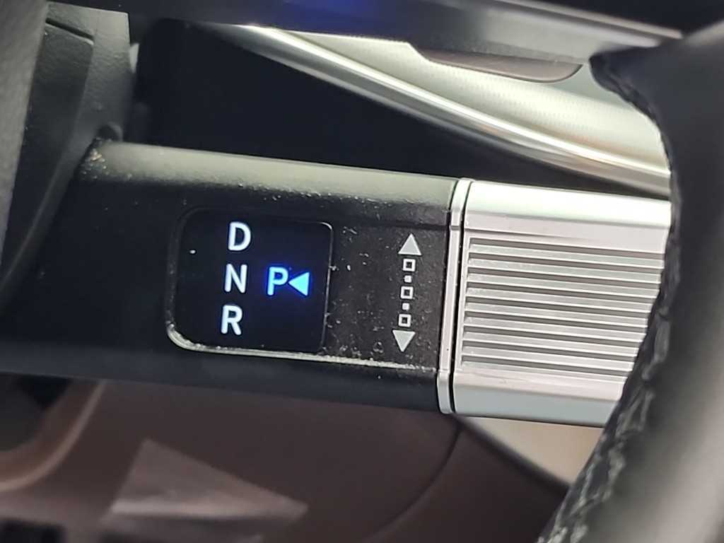HYUNDAI Grandeur - Vista 8