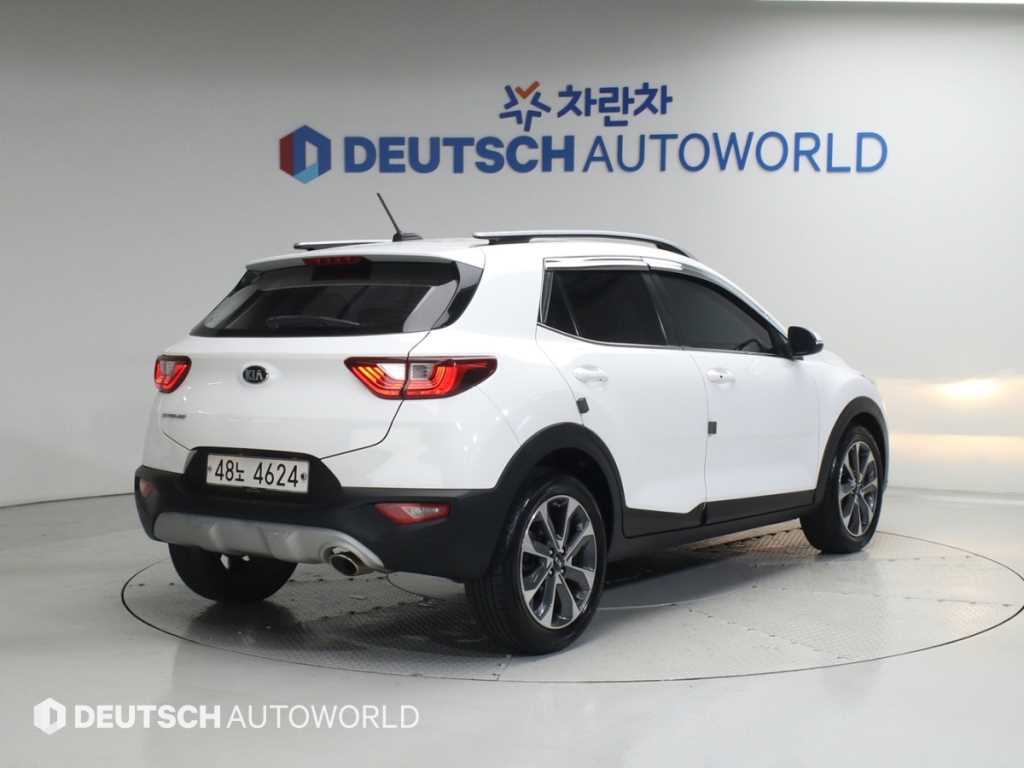 KIA Stonic - Vista 2
