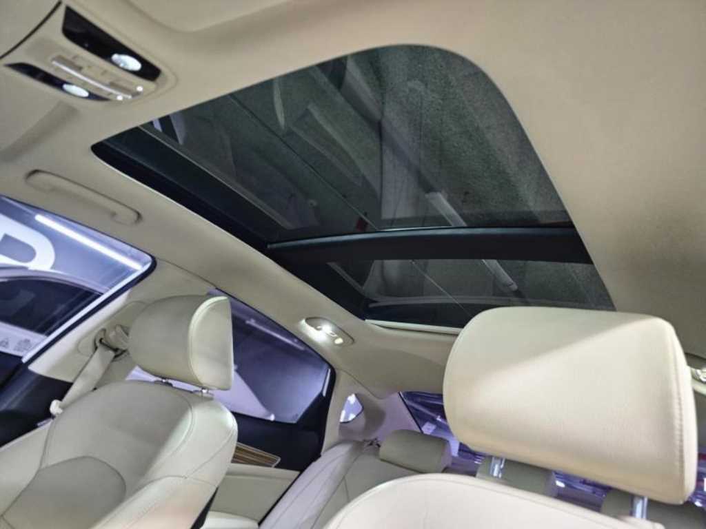 KIA K7 - Vista 8