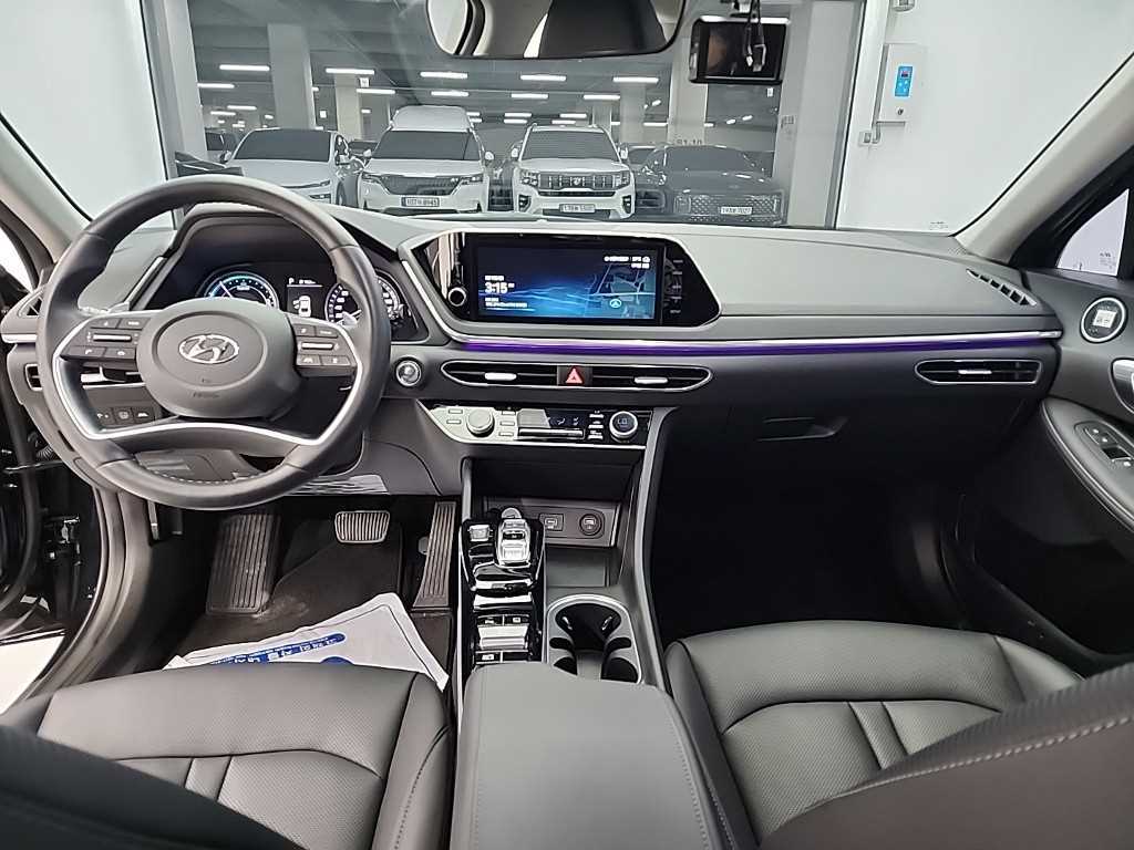 HYUNDAI Sonata - Vista 5