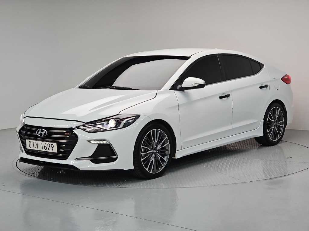 HYUNDAI Avante 2017 Blanco - Importación desde Corea - HF Imports Iquique - Foto 1