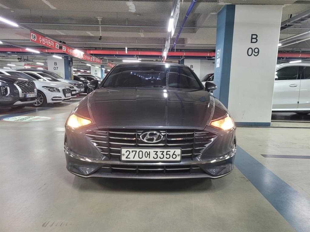 HYUNDAI Sonata - Vista 2