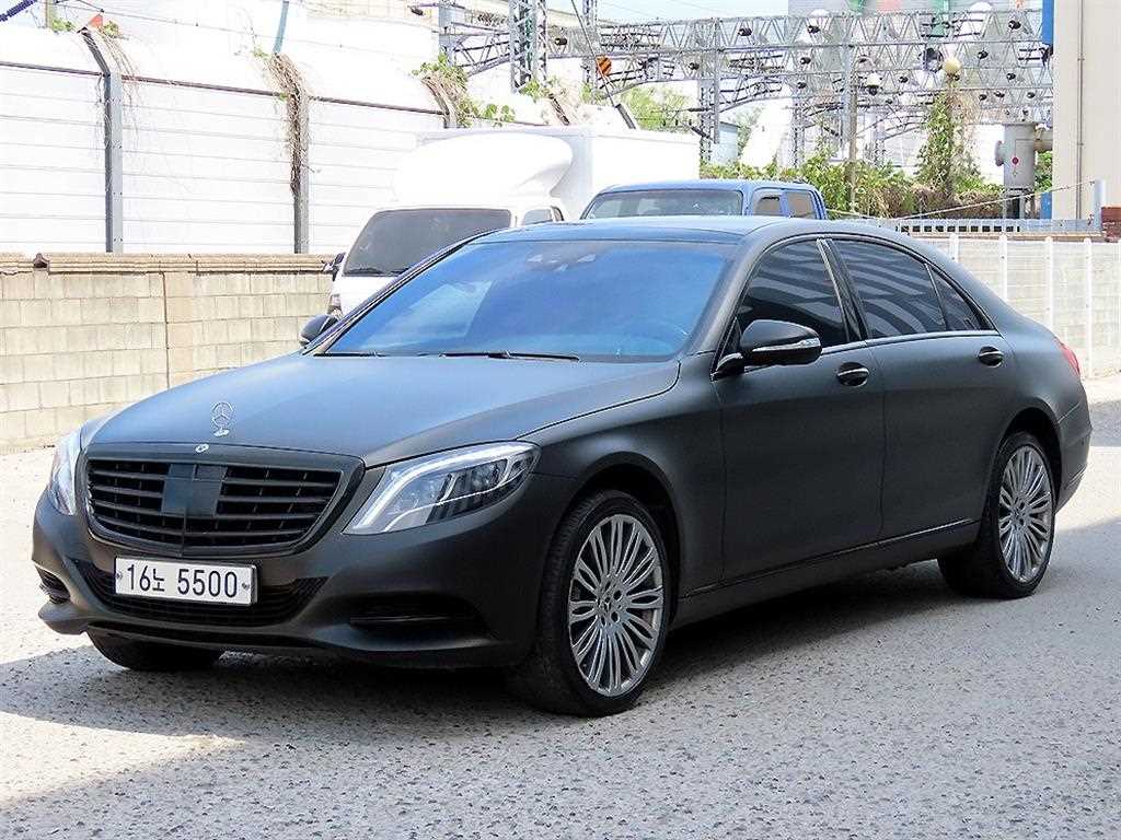 Mercedes Benz S Class - Vista 2