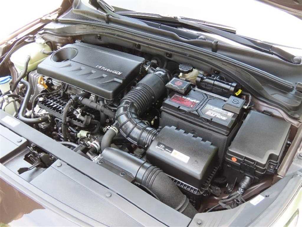 HYUNDAI i30 2018 Café - Importación desde Corea - HF Imports Iquique - Foto 20