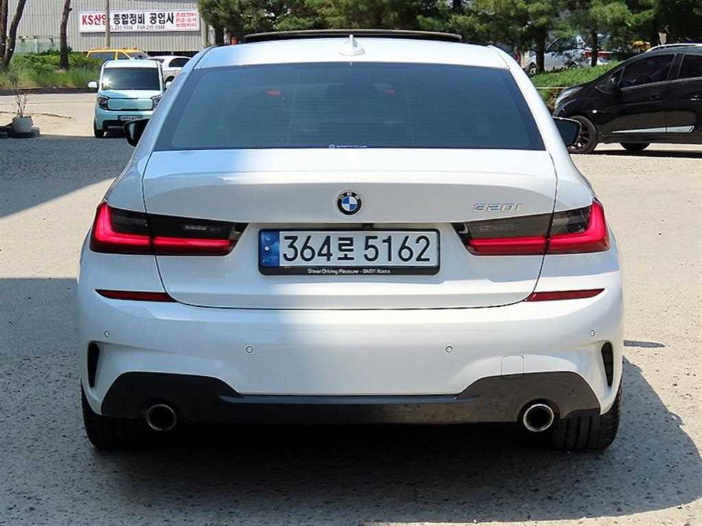 BMW 3 series - Vista 4