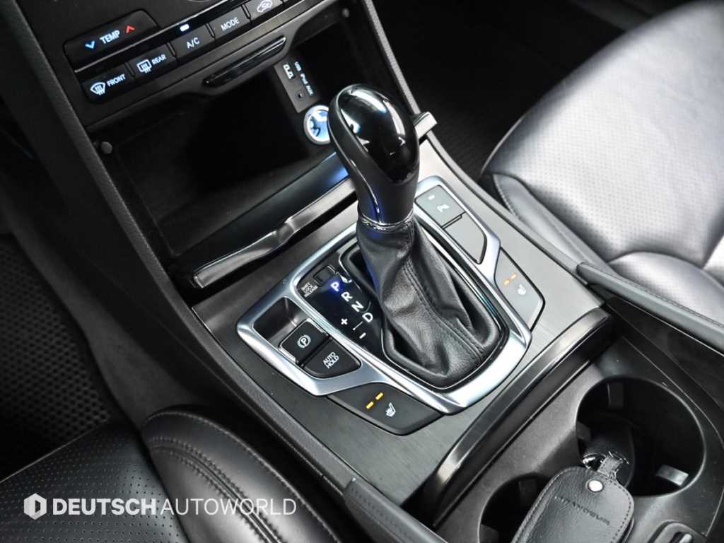 HYUNDAI Grandeur - Vista 9
