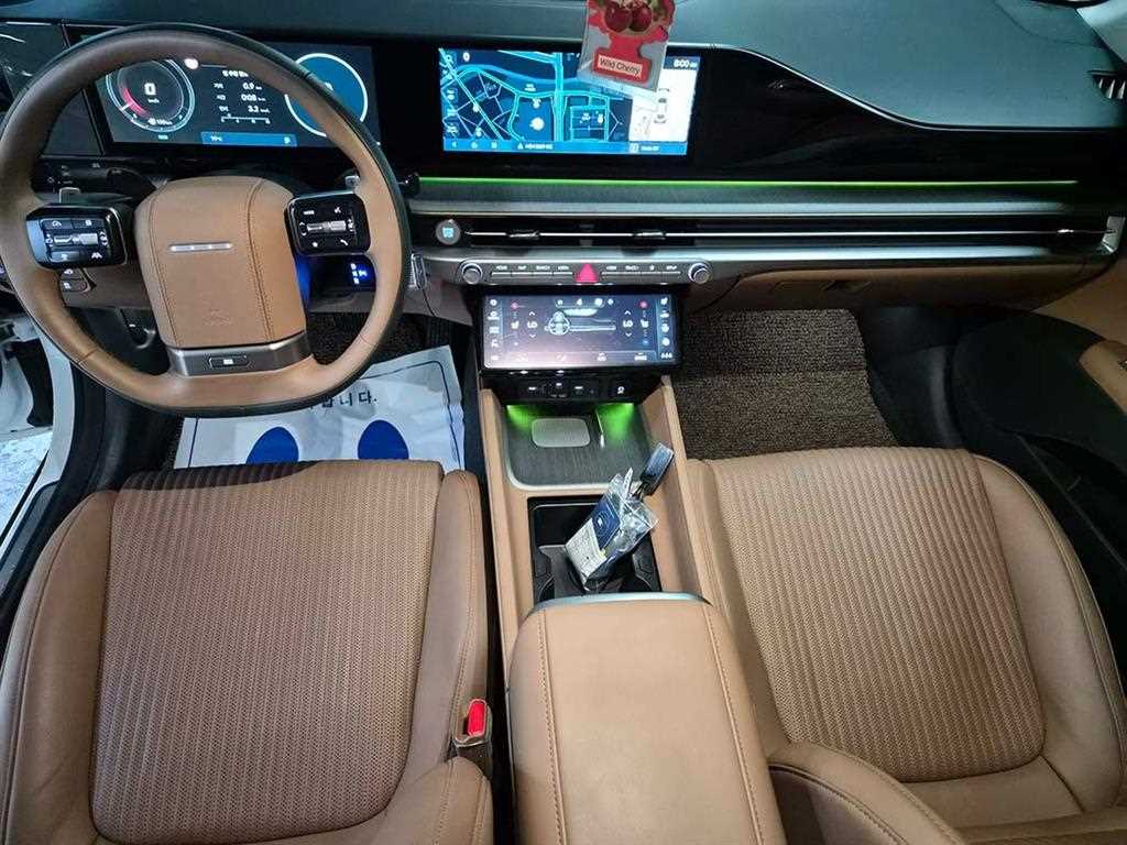 HYUNDAI Grandeur - Vista 10
