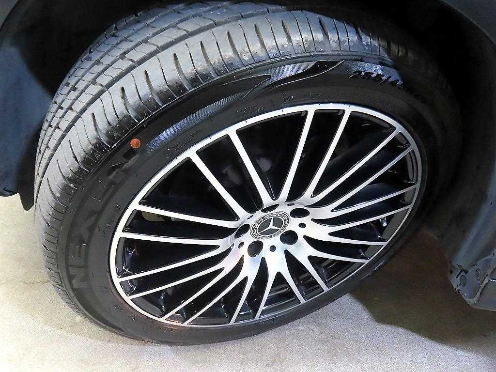 Mercedes Benz GLC Class 2023 Negro - Importación desde Corea - HF Imports Iquique - Foto 20