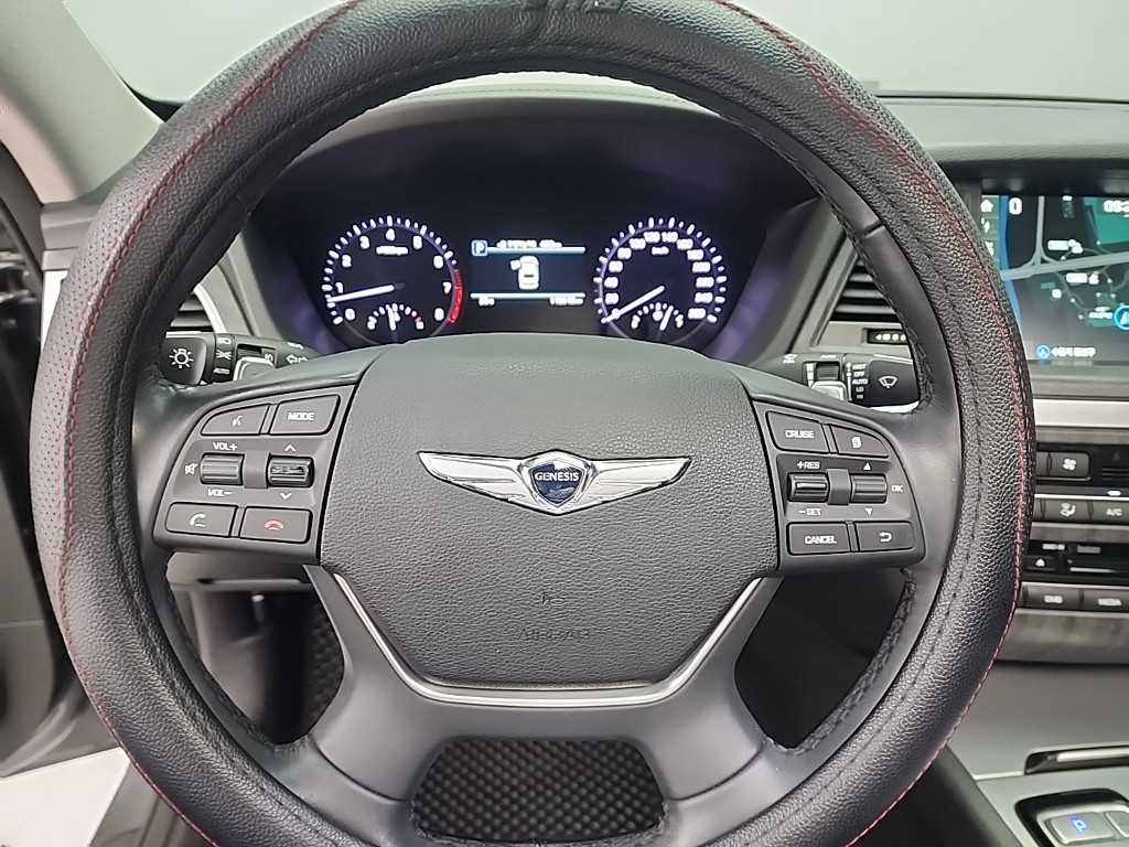 Genesis G80 - Vista 9