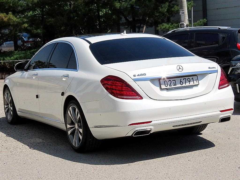 Mercedes Benz S Class - Vista 3