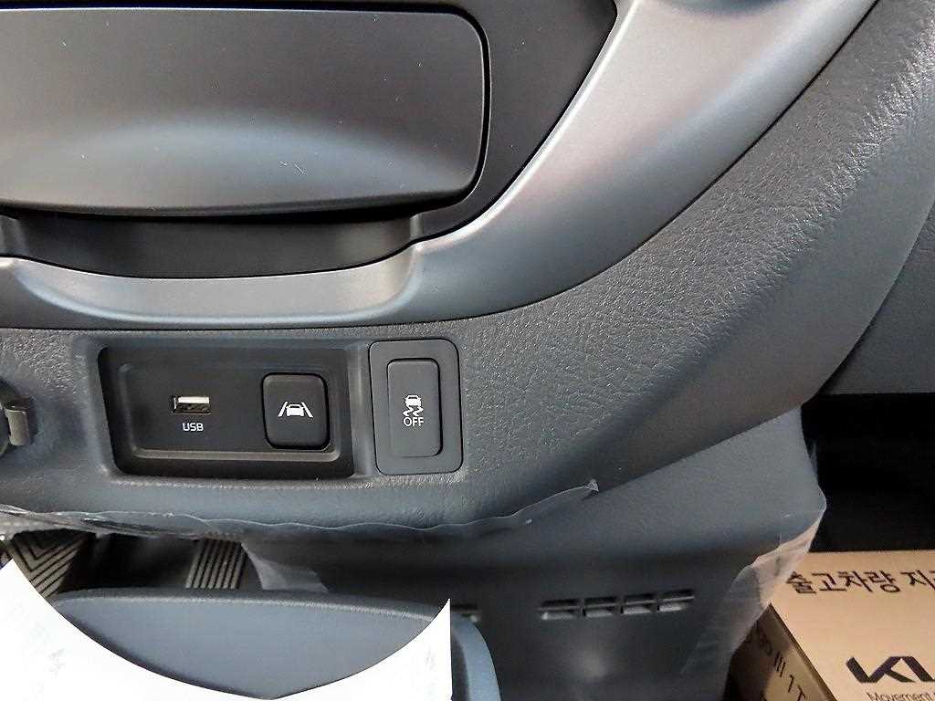 Small Truck Normal Box(High Deck) 2025 Blanco - Importación desde Corea - HF Imports Iquique - Foto 15