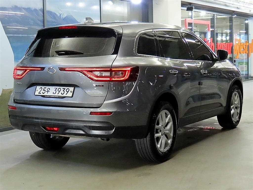 SAMSUNG QM6 - Vista 4