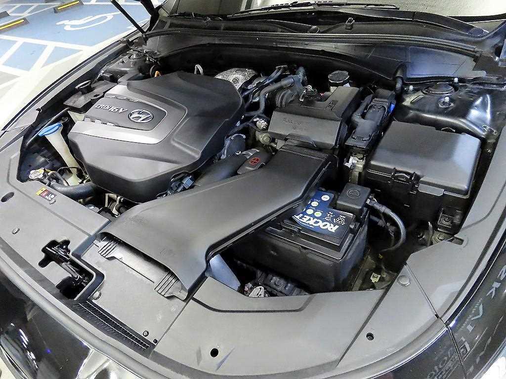 HYUNDAI Grandeur 2018 Negro - Importación desde Corea - HF Imports Iquique - Foto 19