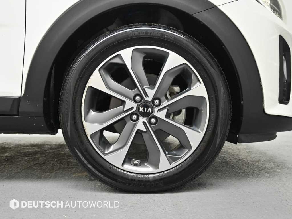 KIA Stonic - Vista 5