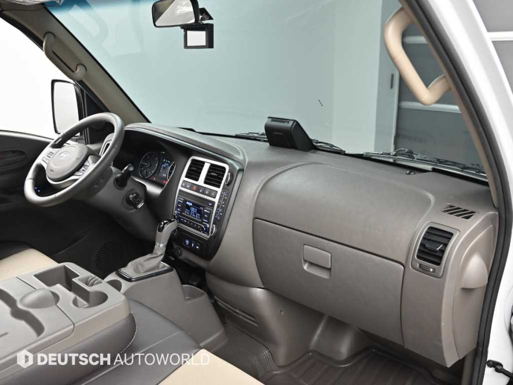 Small Truck Normal Box(High Deck) - Vista 7