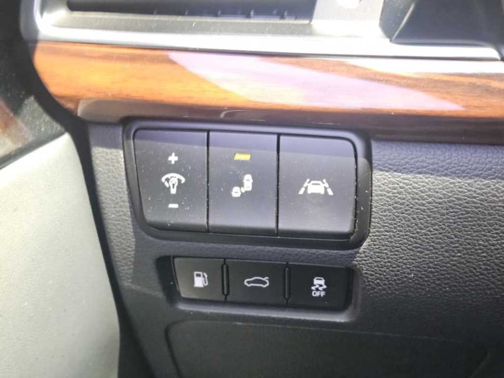 KIA K7 - Vista 10