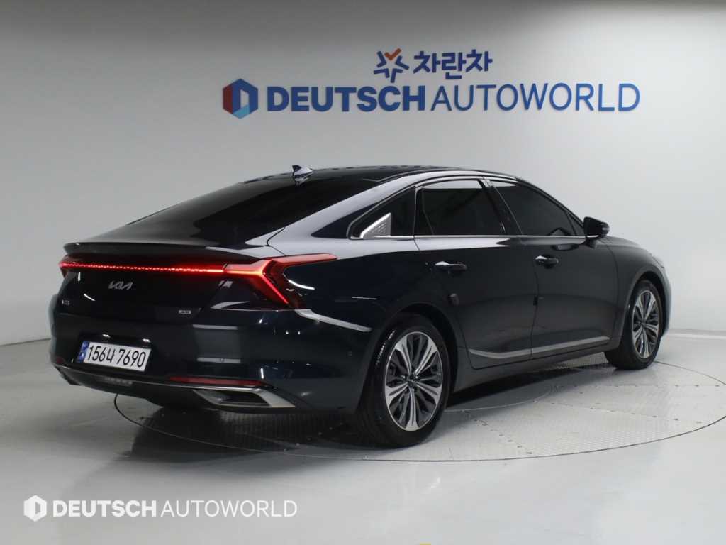 KIA K8 - Vista 2