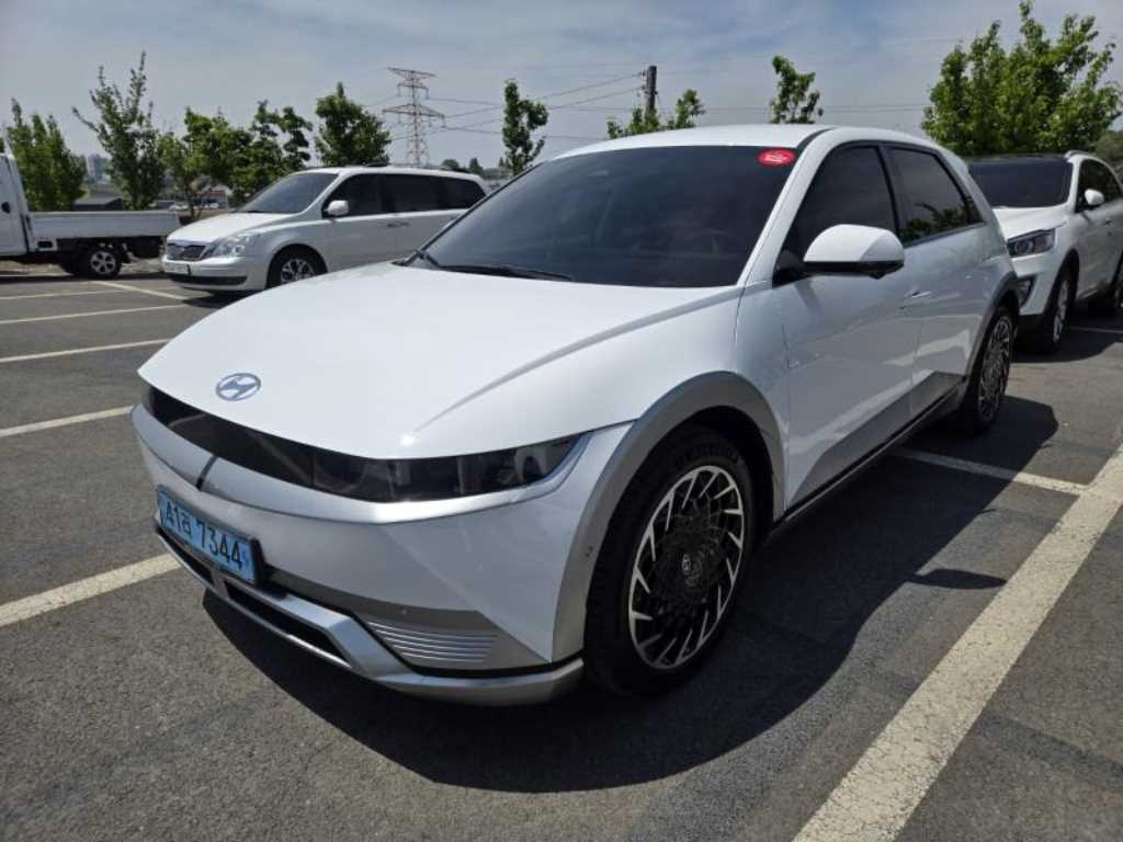 HYUNDAI Ioniq 5 - Vista 3