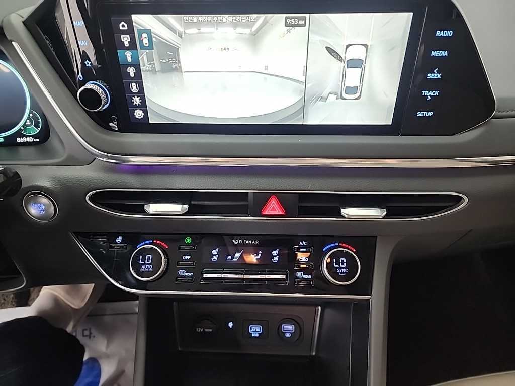 HYUNDAI Sonata - Vista 10