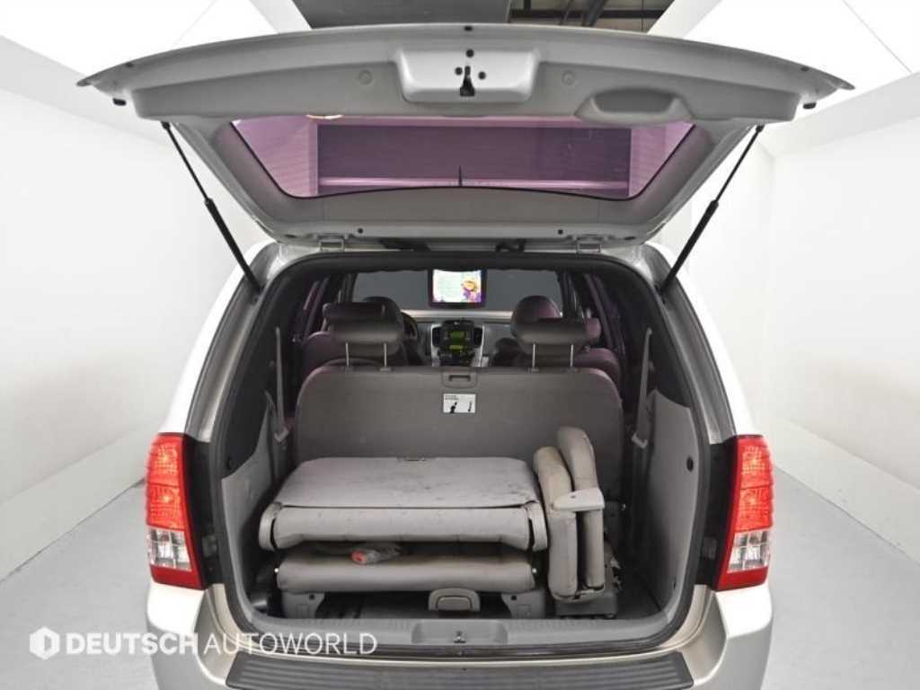 KIA Carnival 2012 Gris - Importación desde Corea - HF Imports Iquique - Foto 19