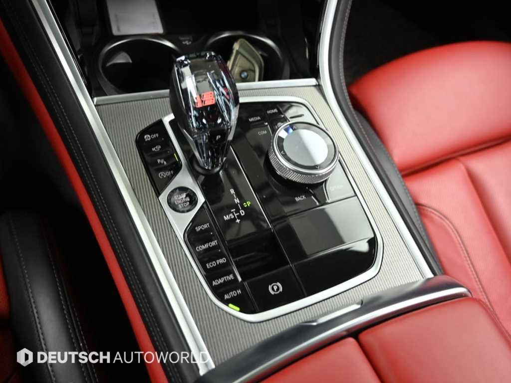BMW 8 Series - Vista 9