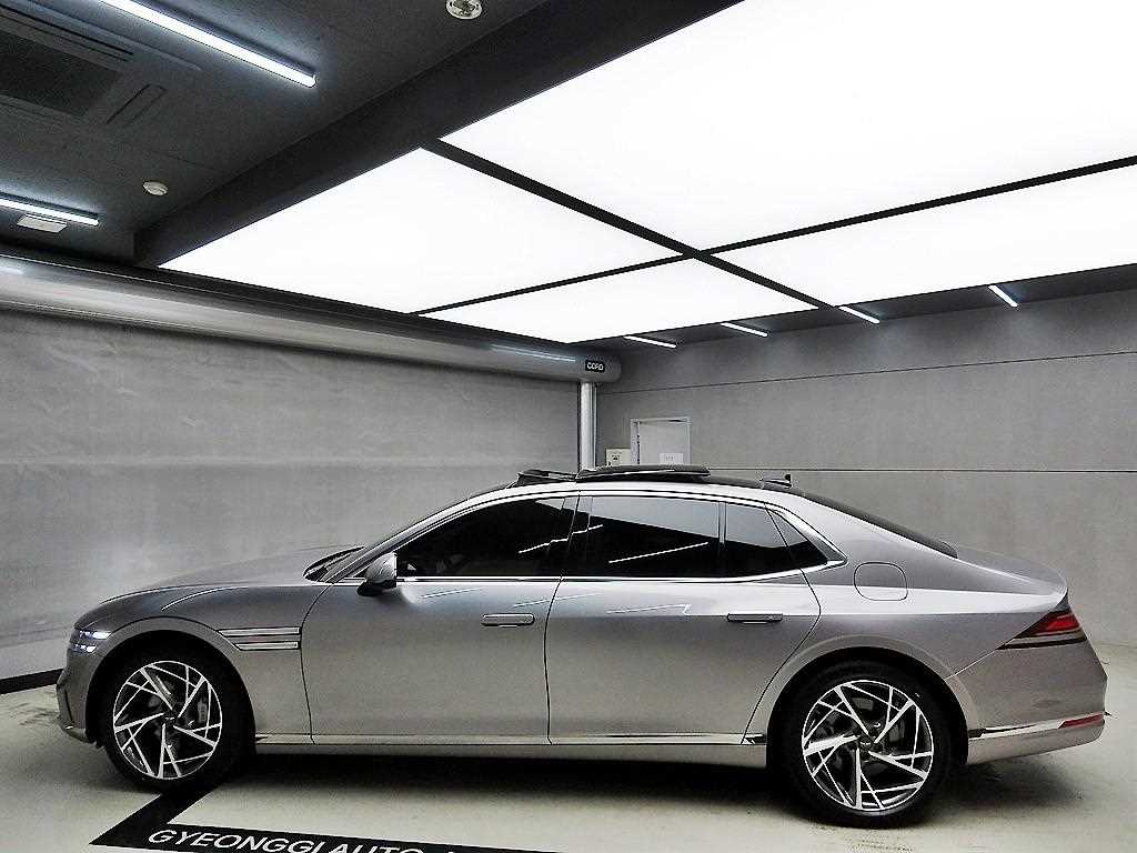 Genesis G90 - Vista 4
