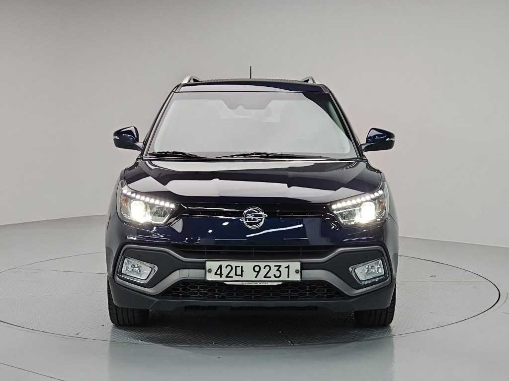 Ssangyong Tivoli - Vista 2
