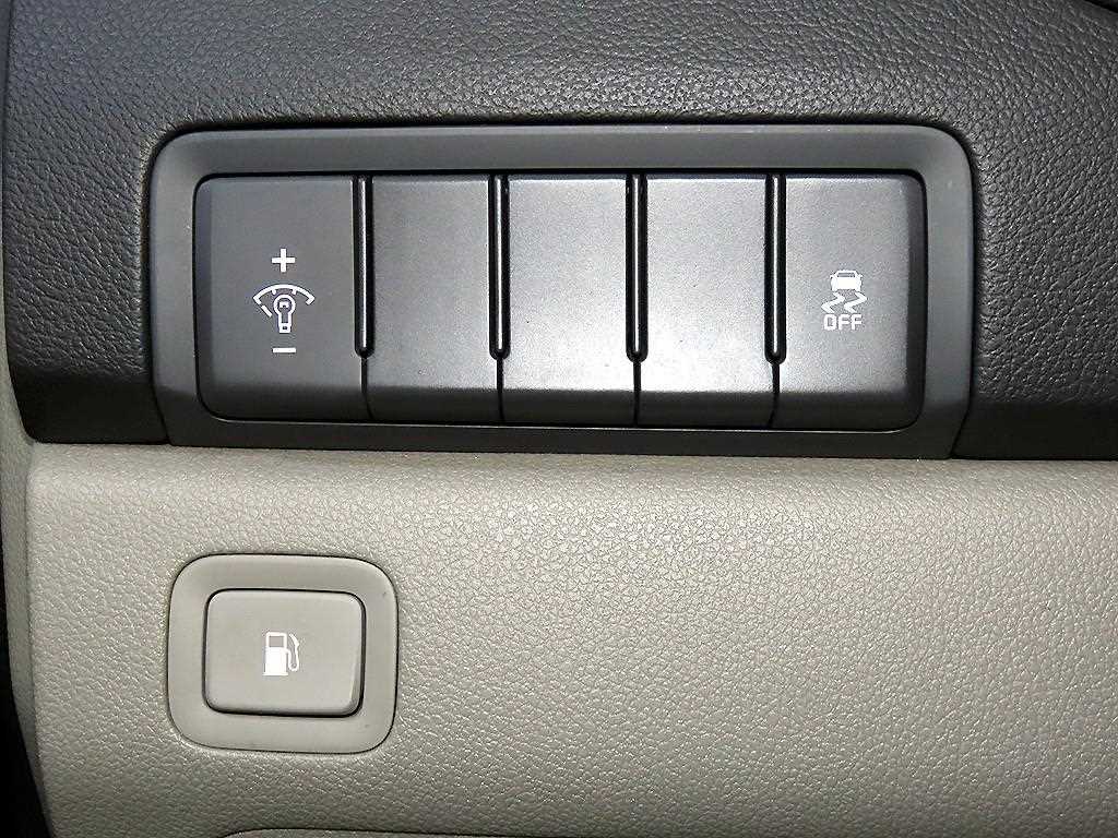 KIA Carnival 2015 - Importación desde Corea - HF Imports Iquique - Foto 14