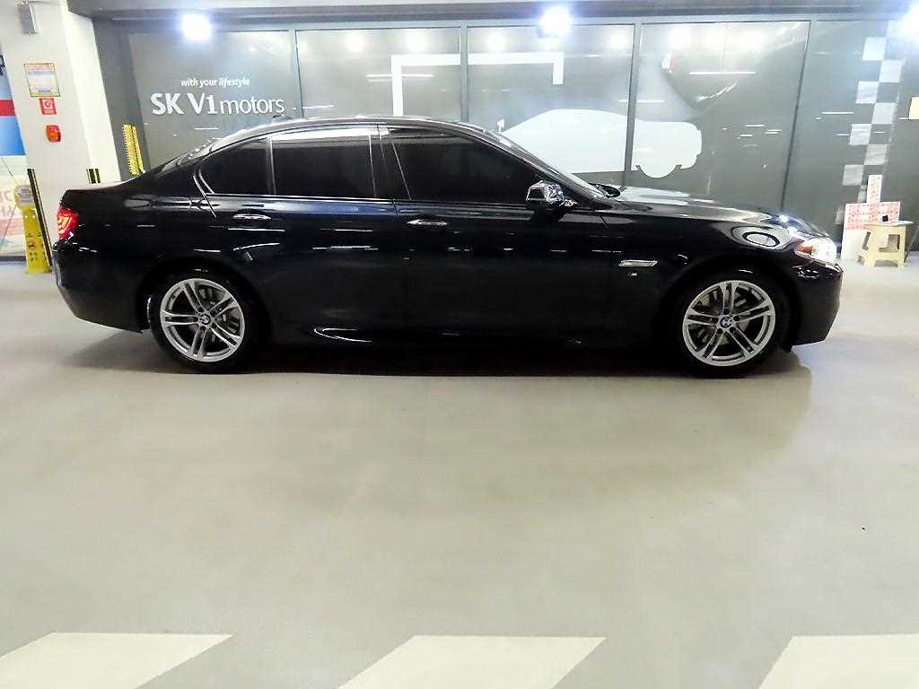 BMW 5 Series - Vista 3
