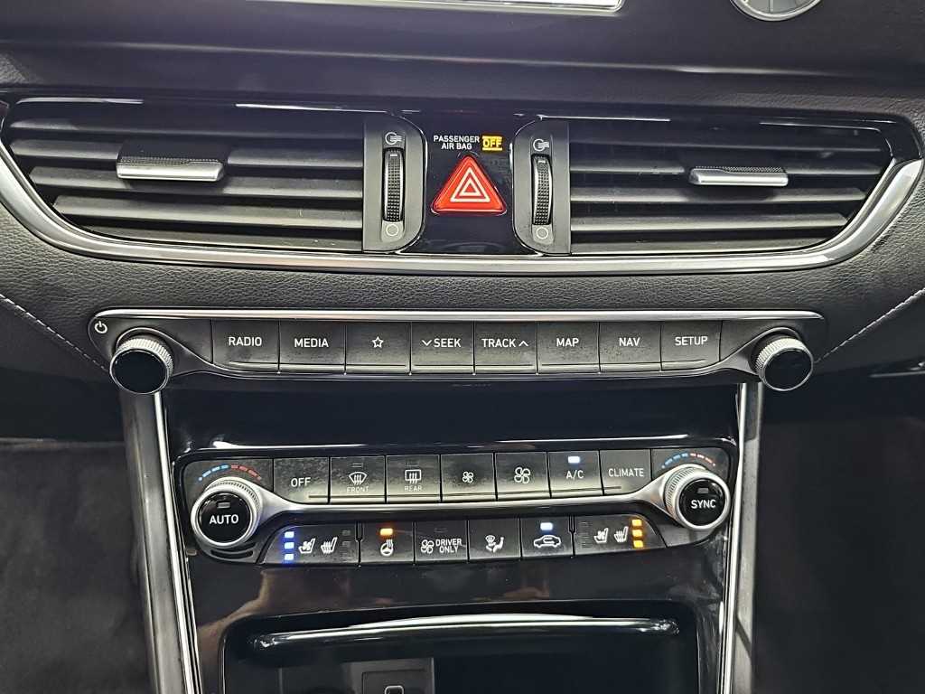 HYUNDAI Grandeur - Vista 10