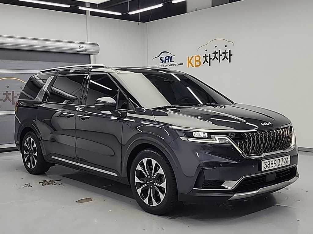 KIA Carnival - Vista 4