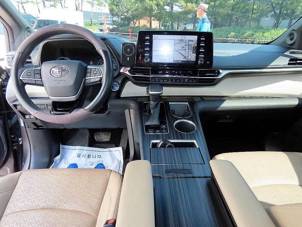 Toyota Siena - Vista 7