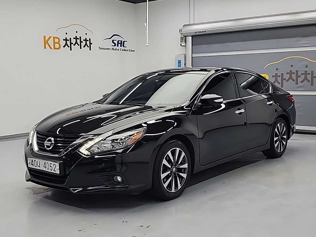 Nissan Altima 2017 Negro - Importación desde Corea - HF Imports Iquique - Foto 1