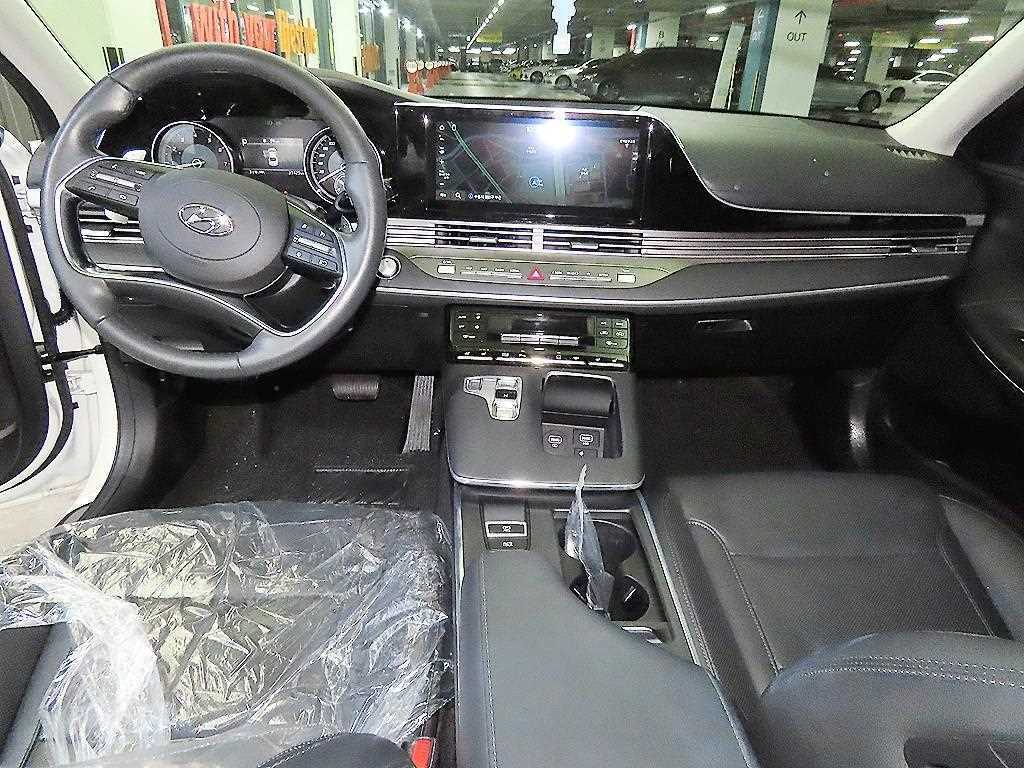 HYUNDAI Grandeur - Vista 10