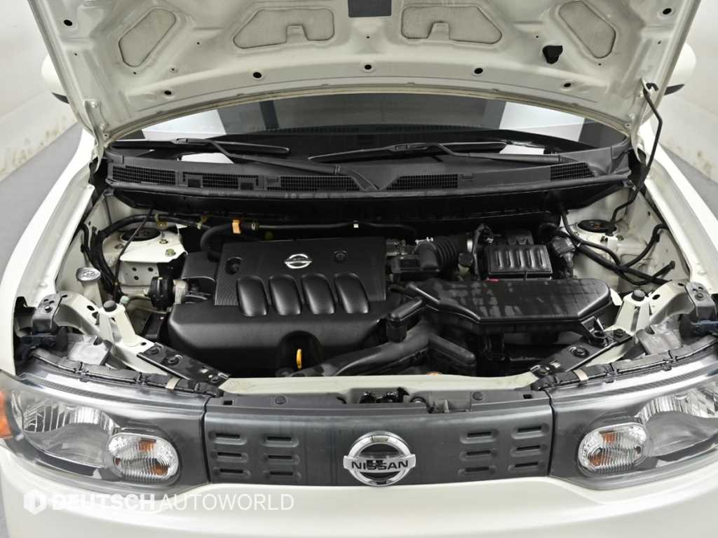 Nissan Cube - Vista 6