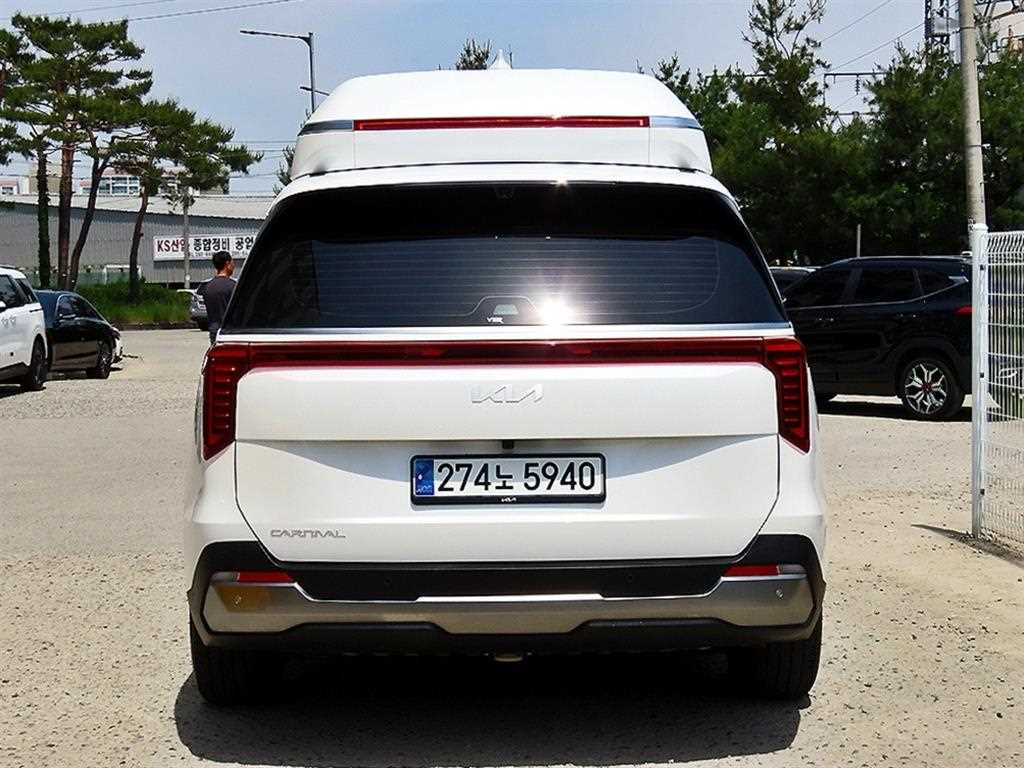 KIA Carnival - Vista 4